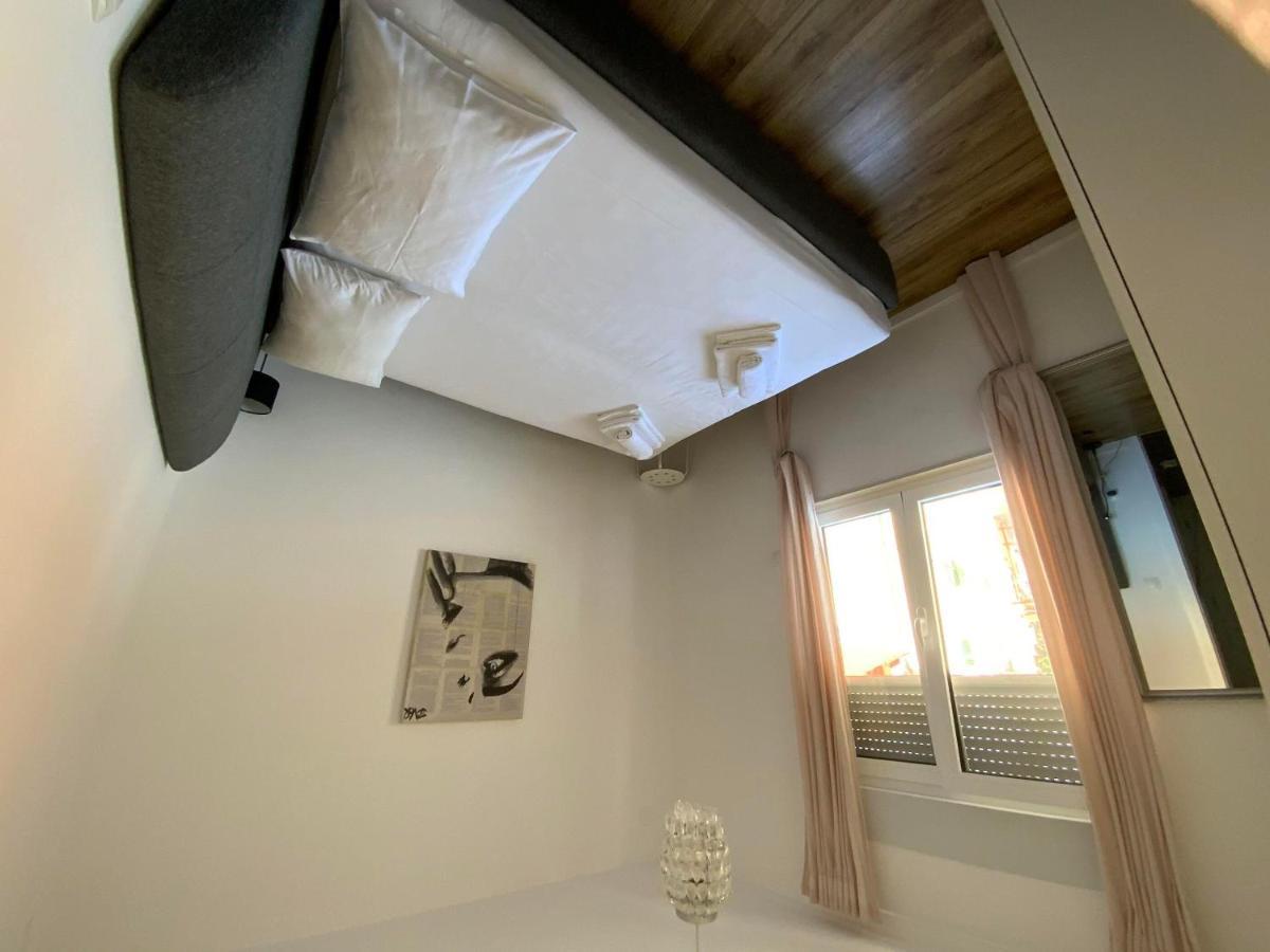 Apartments Leonardo Primošten Eksteriør billede